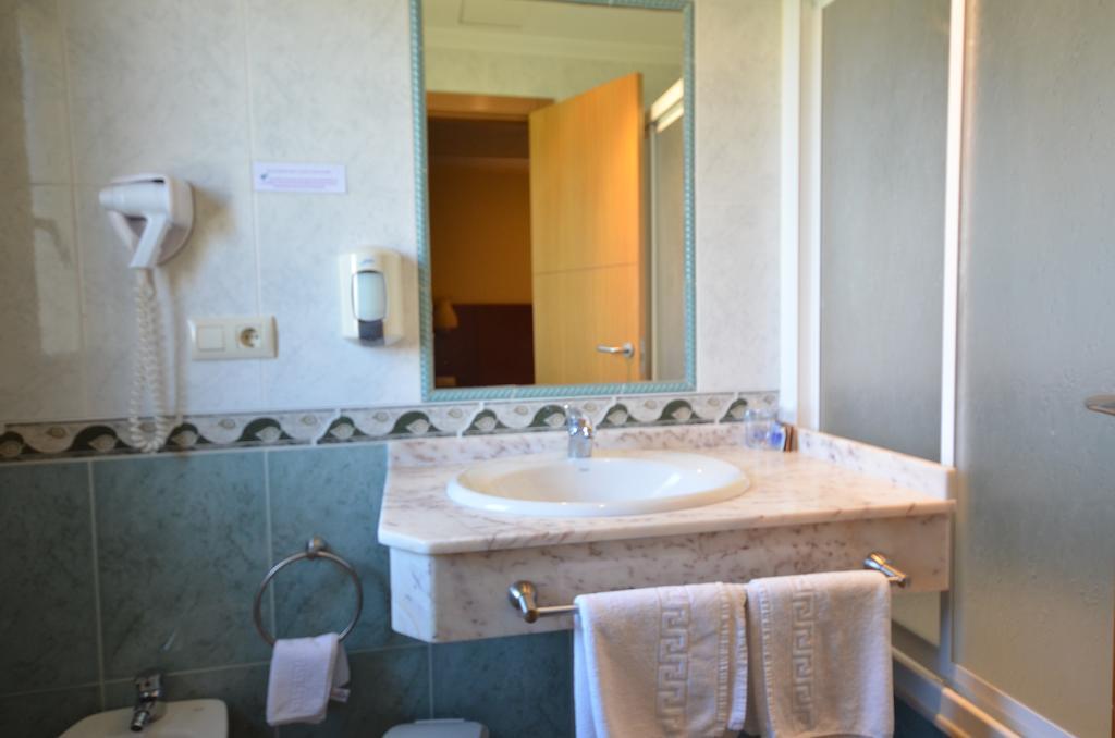 Hotel Maracaibo Portonovo Bilik gambar